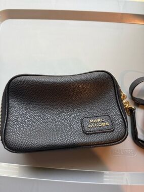Marc Jacobs Black Pebbled Leather Crossbody Bag with Gold Hardware